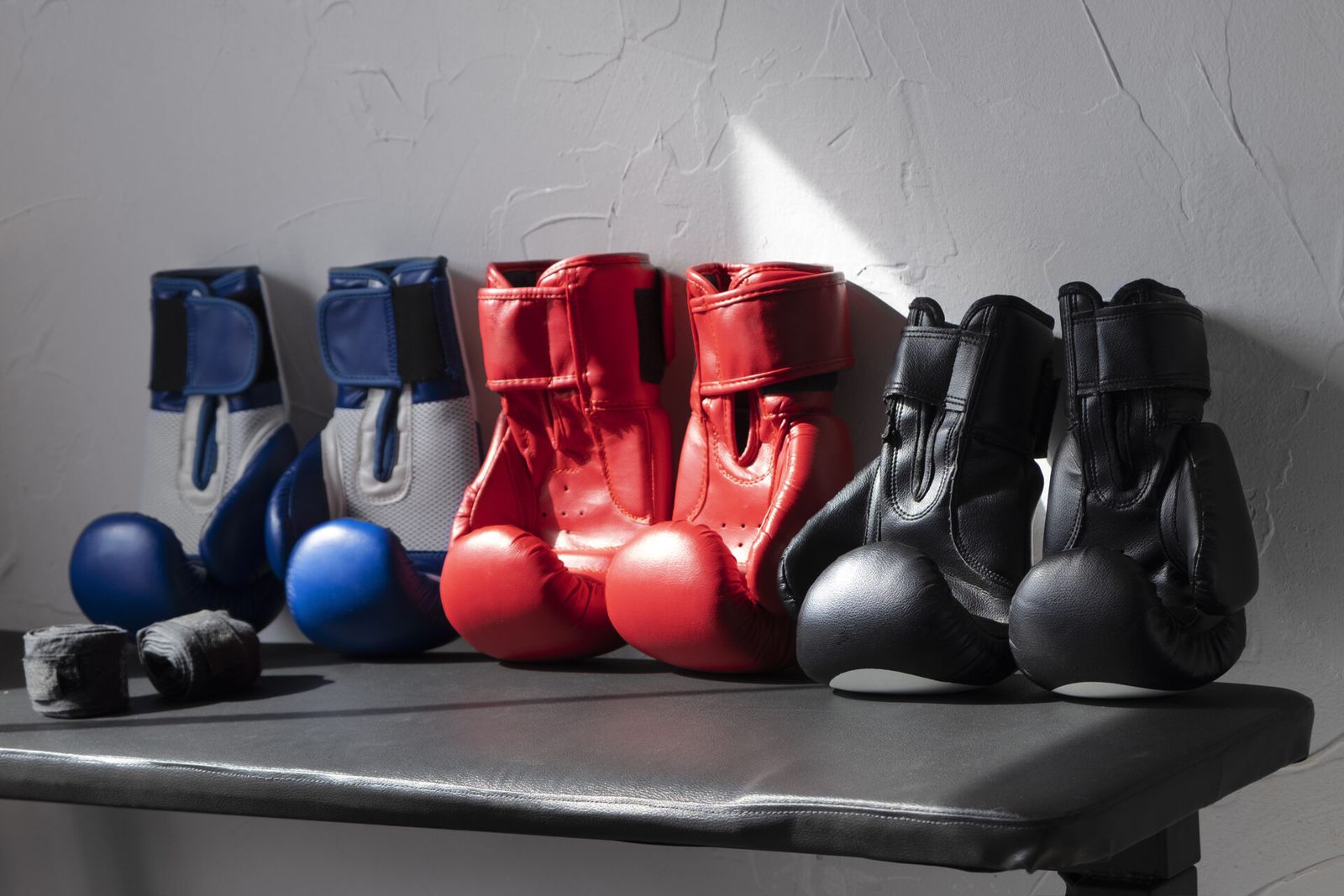 คลาสมวยไทยระดับกลาง — Muay Thai Intermediate Class with combination and clinch training